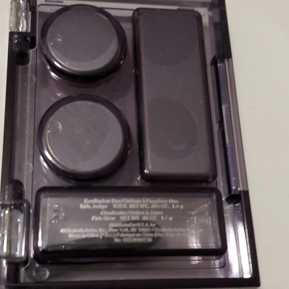 NEW 3 Eyeshadow duos - Picture 5 of 5